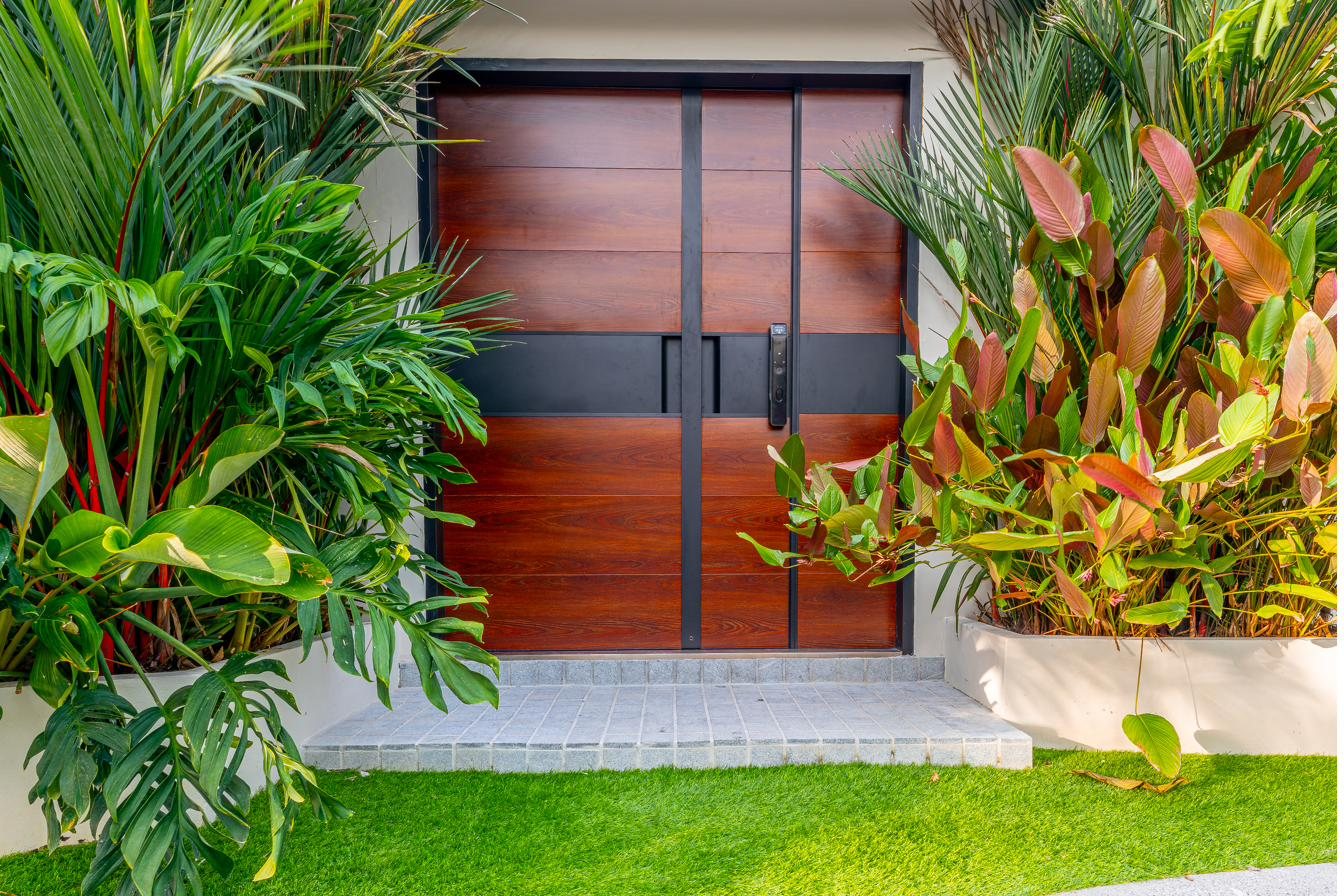 Villa Nagawari entrance with tropical landscaping